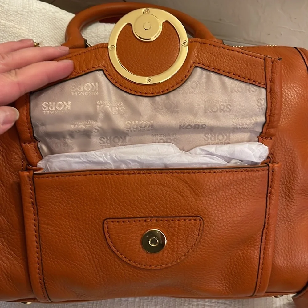 MICHAEL KORS-Margo satchel in burnt orange - NWT